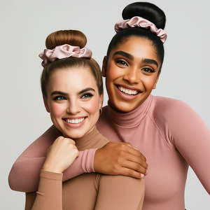 Scrunchie din satin cu dublă functie de ondulare